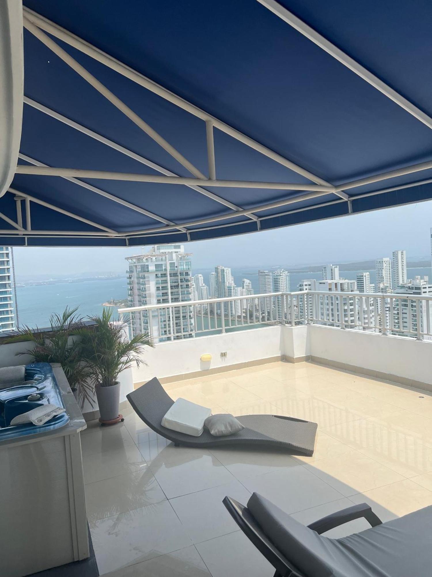 Palmetto Penthouse Deluxe Apartamento